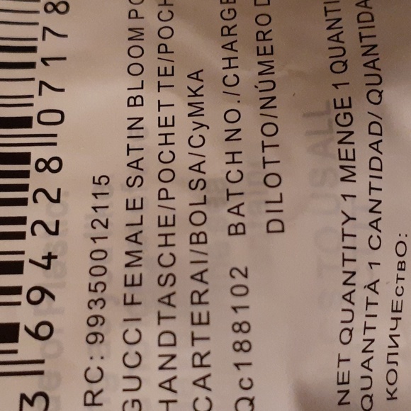 GUCCI FEMALE SATIN BLOOM POUCH TOTE NWT - Picture 7 of 11